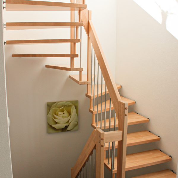 escalier-suspendu-hetre-inox