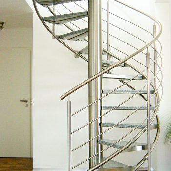 Escaliers-tournant-bois-acier-inox