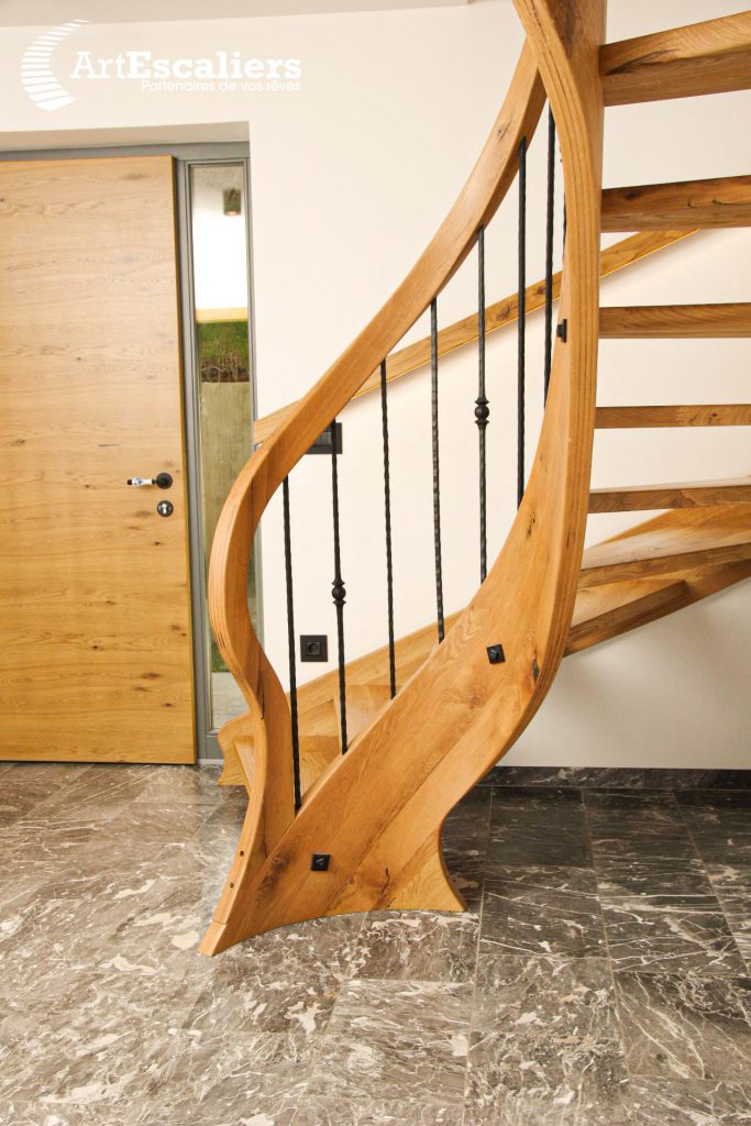 escalier-traditionnel-bois